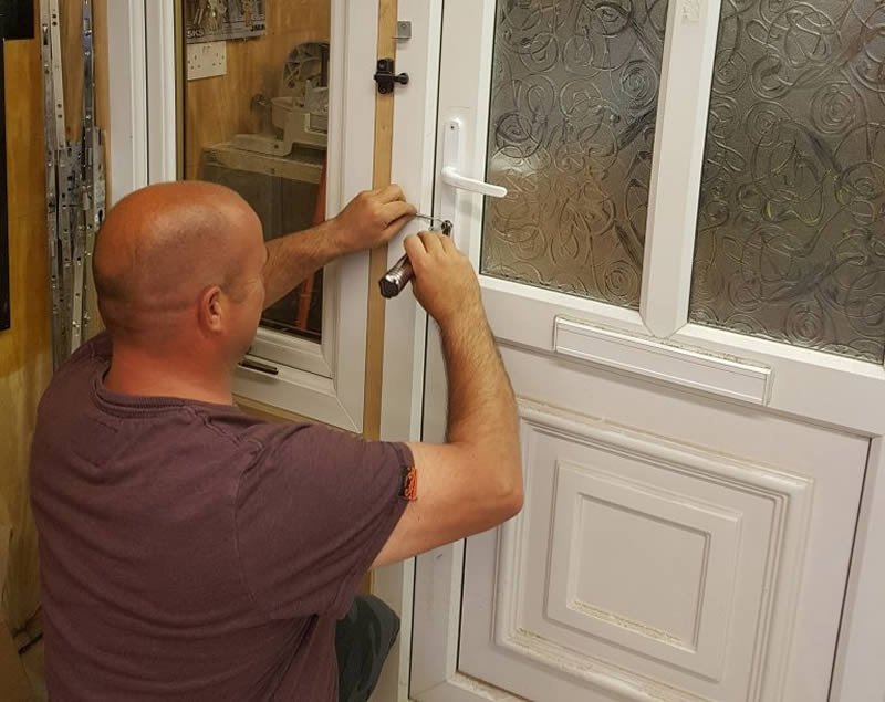 Locksmith Training 3